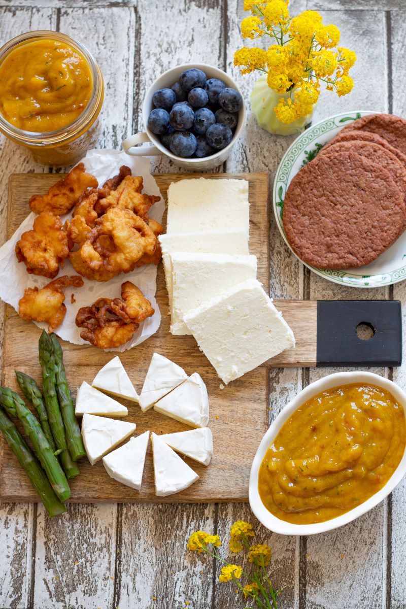 Przepis 1. Słodko-kwaśny chutney z rabarbarem i mango