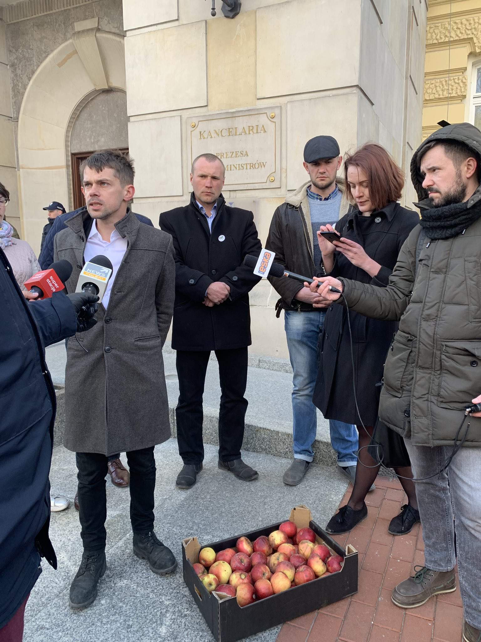 AGROunia zapowiada spektakularne protesty rolnicze, jeśli premier nie podejmie rozmów z rolnikami