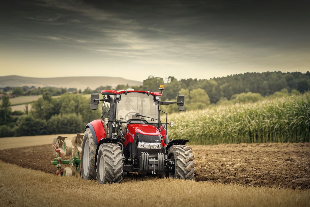 Case IH przedstawił trzy nowe modele ciągników rolniczych