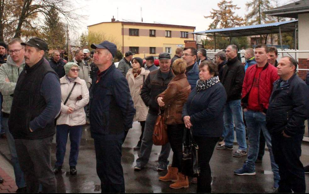 Informacja o potencjalnym zawieszeniu Marka Kusyka sprawiła, że do spółdzielni przybyło ponad 100 członków spółdzielni