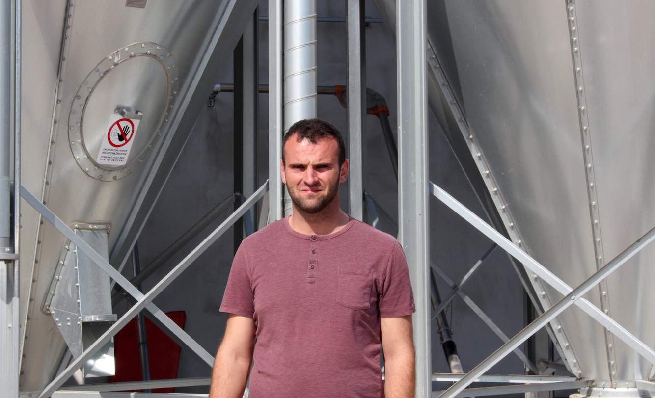 Dawid Królak z Turobowa w powiecie tomaszowskim prowadzi produkcję trzody chlewnej w cyklu otwartym. 