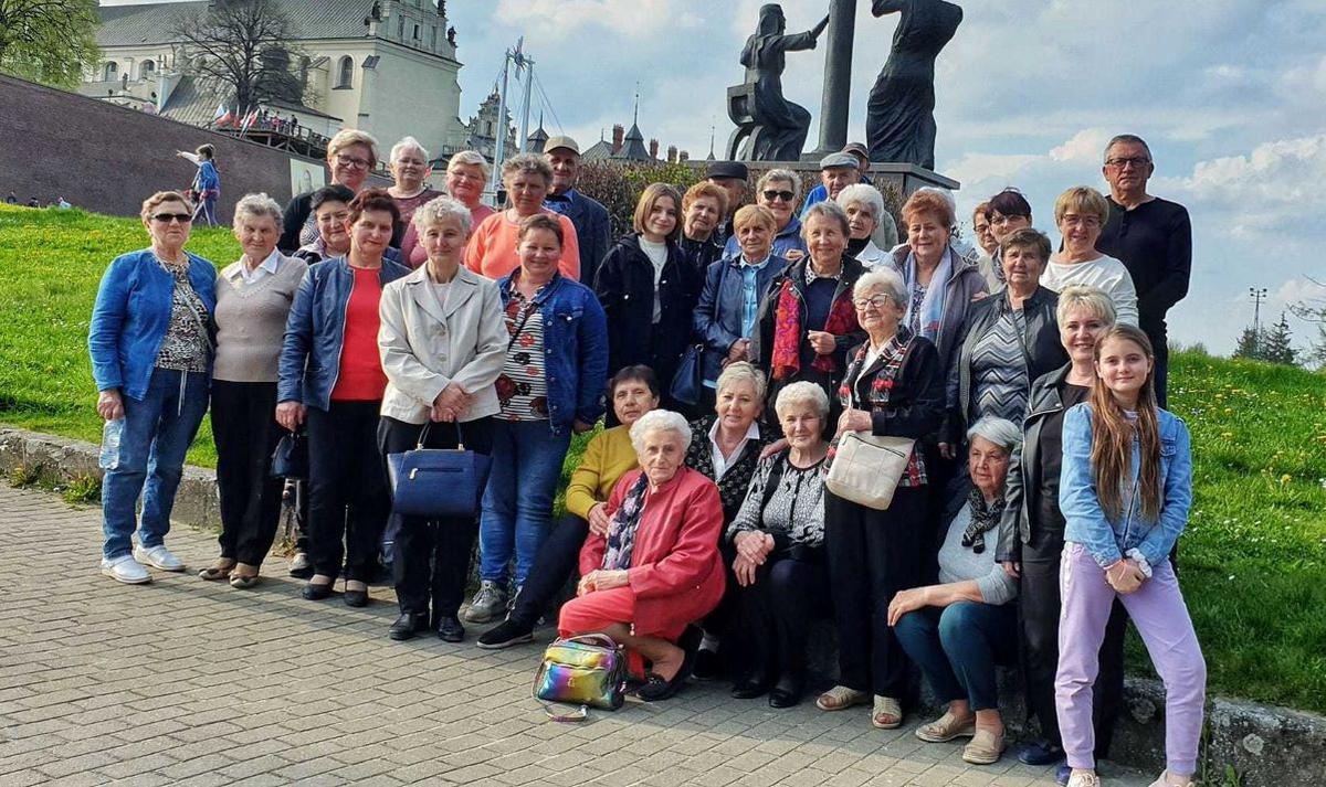 Wycieczki po Polsce i zagraniczne to ulubiona integracyjna rozrywka gospodyń. Panie zwiedziły m.in. Wilno, Berlin i Wiedeń​