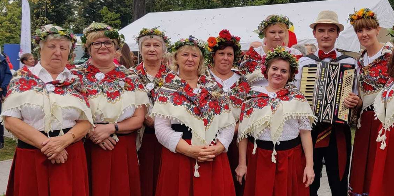 Z każdym rokiem uczą się przełamywać bariery. Na scenie czują się coraz pewniej