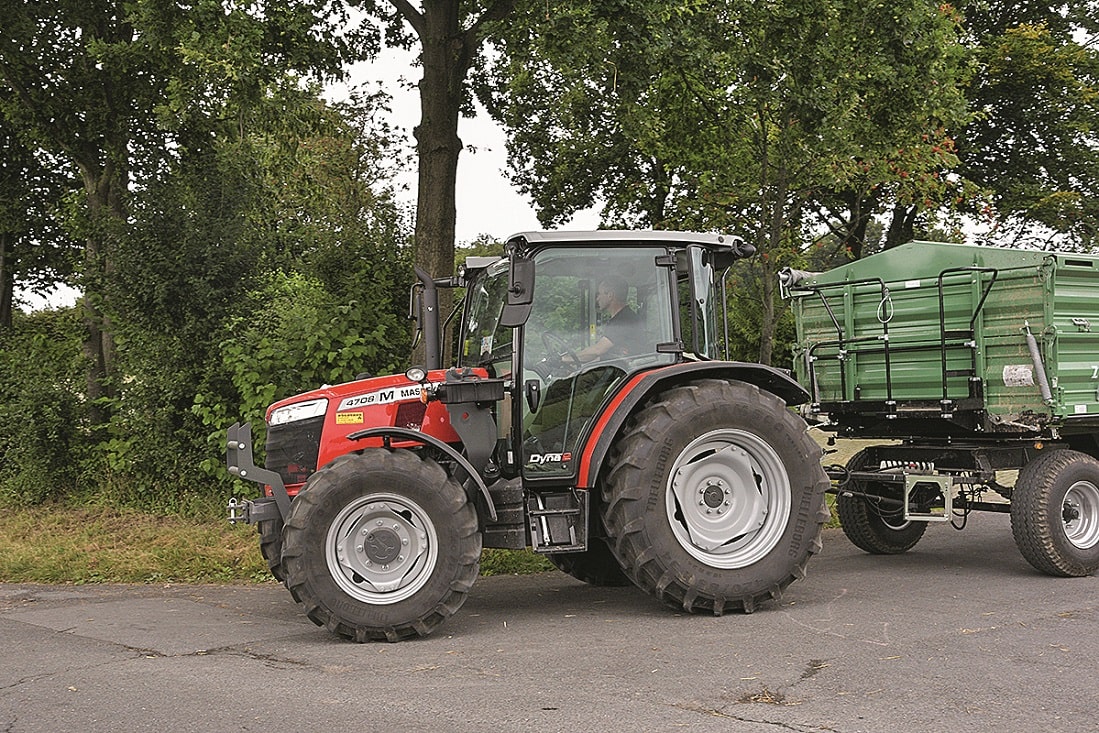 Massey Ferguson; Massey Ferguson 4708 M; ciągnik Massey Ferguson