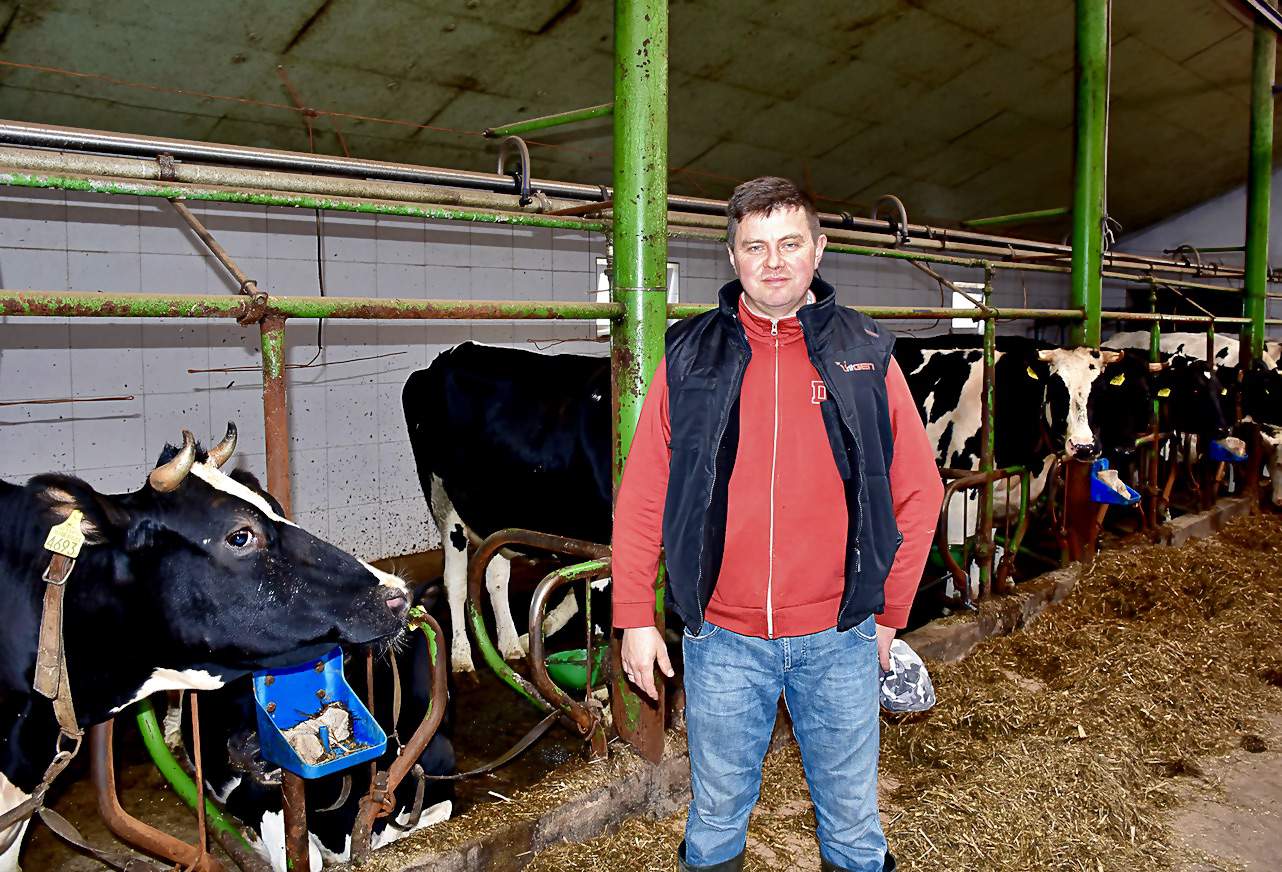 Piotr Januszkiewicz gospodaruje z żoną Dorotą we wsi Podo- strówek (pow. sokólski, gm. Suchowola) na 60 ha (30 ha własnych i 30 ha dzierżawy).