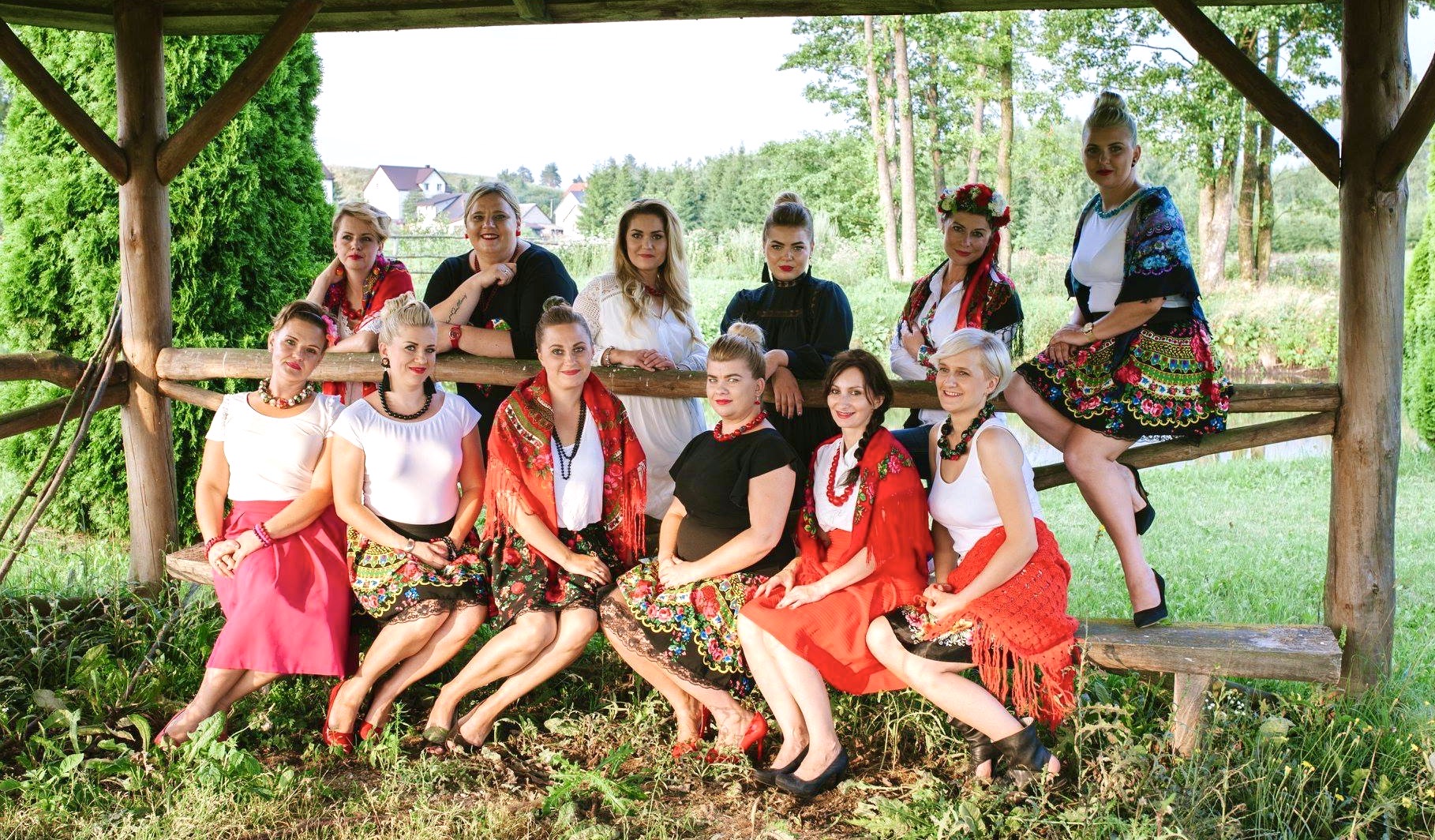 Tradycją „Szminek” są cykliczne tematyczne sesje fotograficzne. Uczestniczyć w nich mogą wszystkie chętne kobiety, nie tylko członkinie KGW