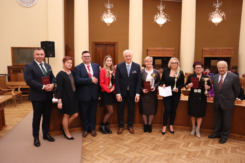 Przedstawiciele spółdzielni mleczarskich wyróżnionych w konkursie „Super Produkt”
