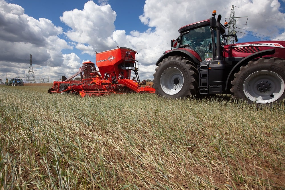 siewnik kuhn ciągnik mccormick