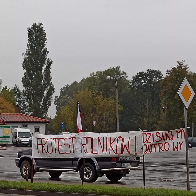 Tak protestowali rolnicy w całej Polsce. "Jesteśmy gotowi na ostrzejsze działanie" 