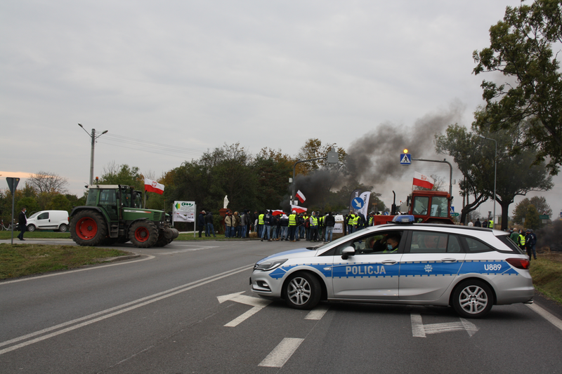 Tak protestowali rolnicy w całej Polsce. "Jesteśmy gotowi na ostrzejsze działanie" 