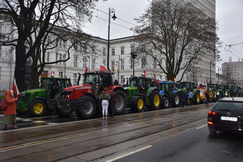 Ponad 100 ciągników wjechało do Bydgoszczy